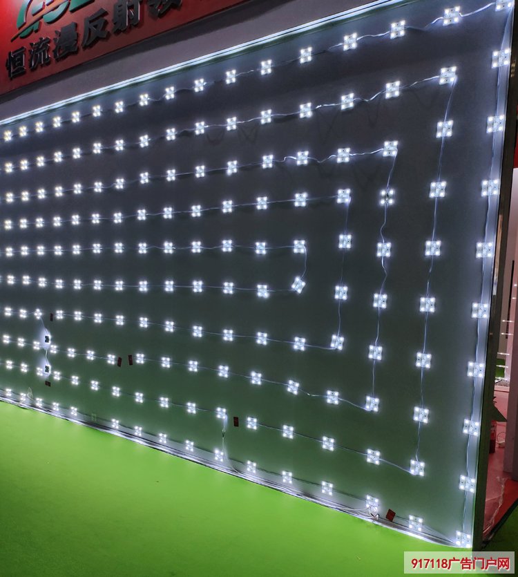 广告灯箱该如何选择合适的LED光源，小九教你！