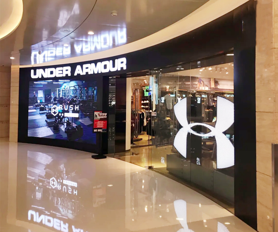 运动装备（Under Armour）安德玛服装品牌店装修广告产品攻略