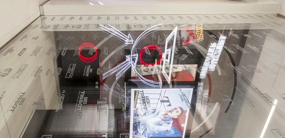 天梭手表店玻璃广告贴展示效果图