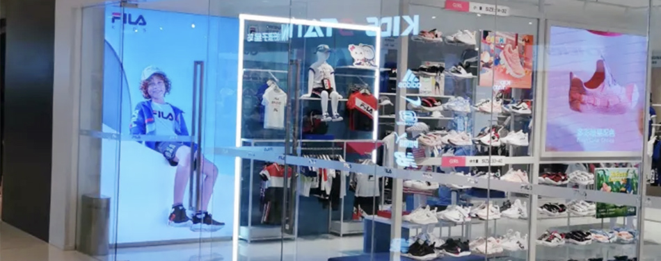 潮宝都爱（FILA KIDS斐乐）品牌童装店软膜灯箱展示效果图