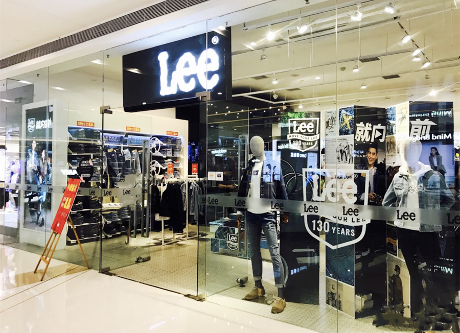 （LEE）服装店整体展示效果图