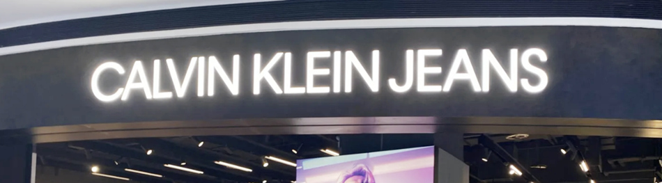 Calvin Klein jeans（CK Jeans ）服装店发光字展示效果图